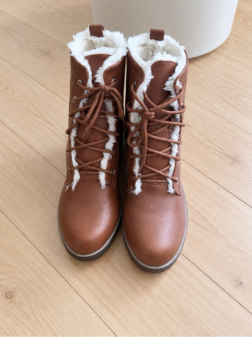 Chase + Chloe Brown Faux Fur Lace-Up Boots
EU 39 New